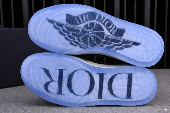 1st Kicks Shoes CN8607-002 DR X JORDAN box) 1 shoe (DR LOW OG 0731